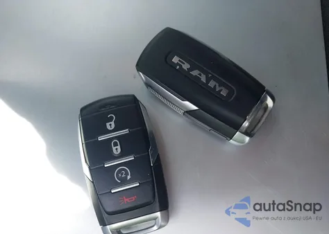 2020 Ram 1500 Big Horn 4X2 5'7 Box из США, поврежденный, VIN 1C6RREFT9LN262366